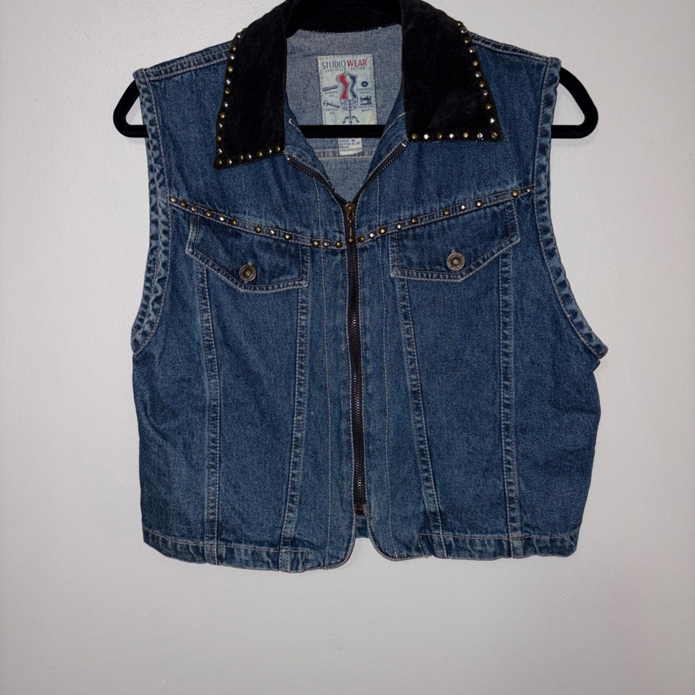 Vintage Studded Zip Denim Vest with Black Velvet Collar